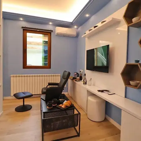 Apartment Blue Zvezdara Belgrade